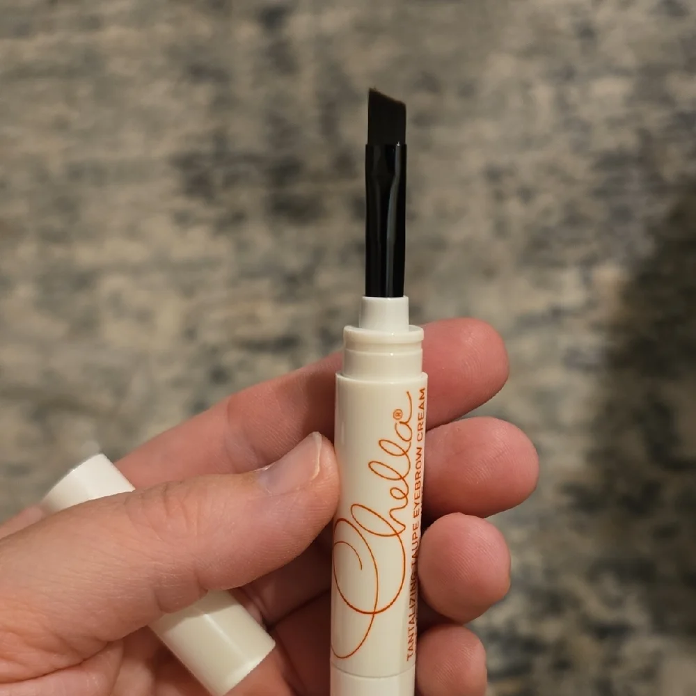 Chella Eyebrow Cream Taupe - Picture 2 of 4